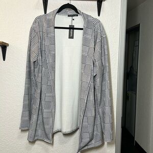 Brand new with tags boohoo blazer size 18